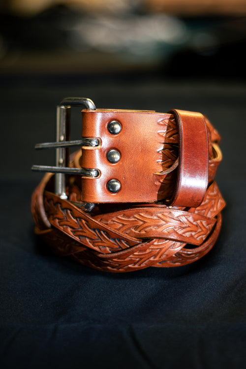 Ceinture en cuir de caractère – repoussée à la main