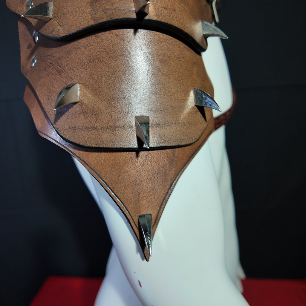 Spalières en cuir – Armure RODEN