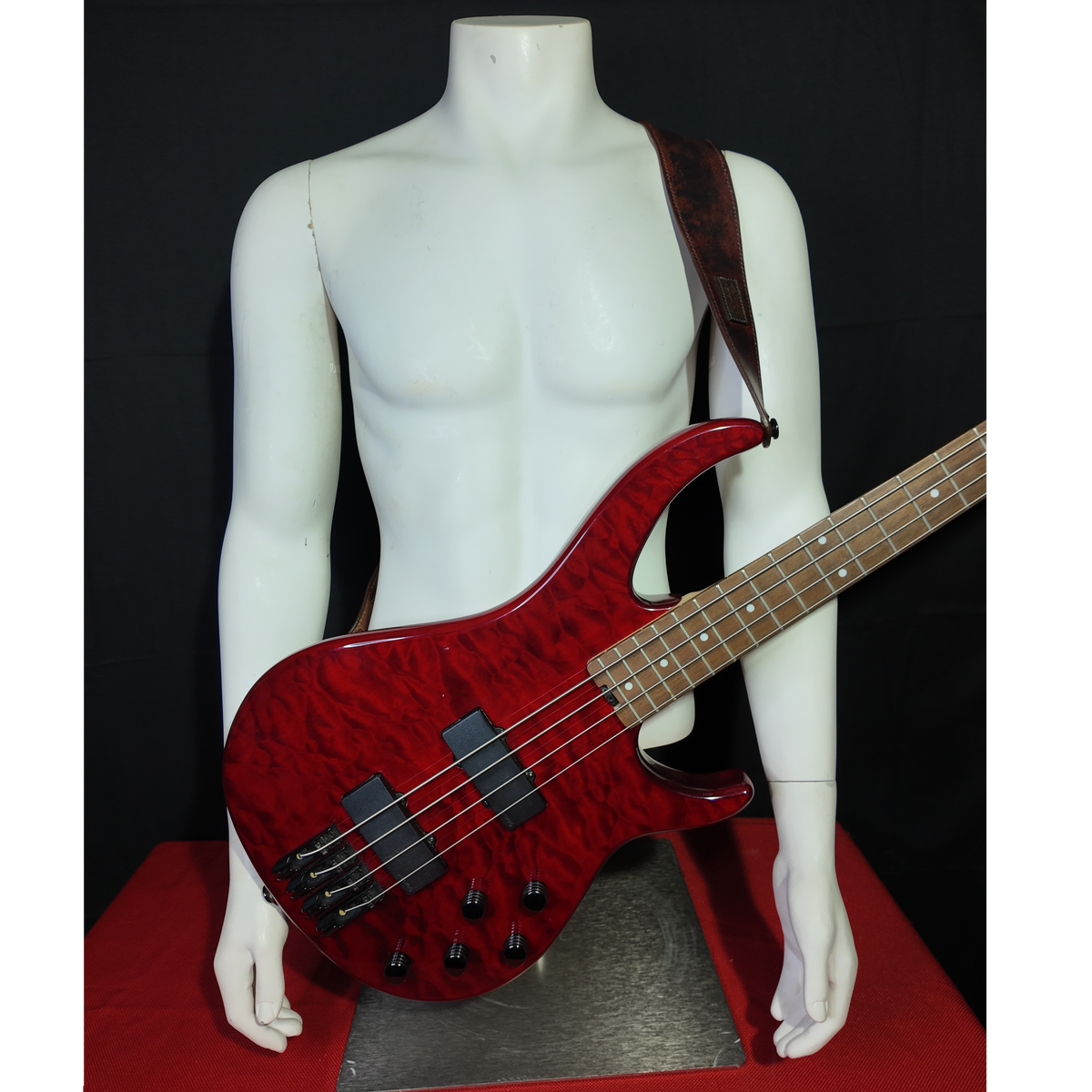 Sangle de guitare en cuir artisanal – Patine ombrée Signature
