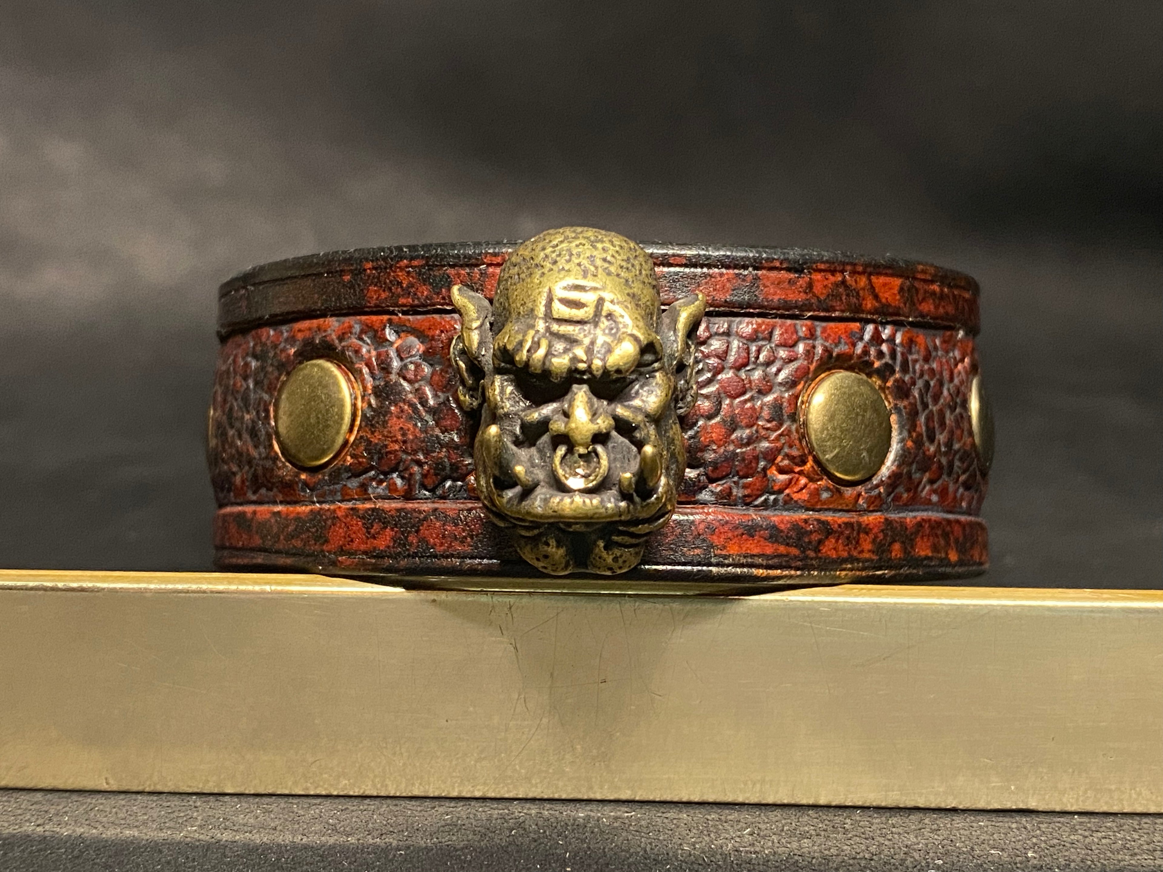 Bracelet en cuir Orc Noyer - Patine ombrée