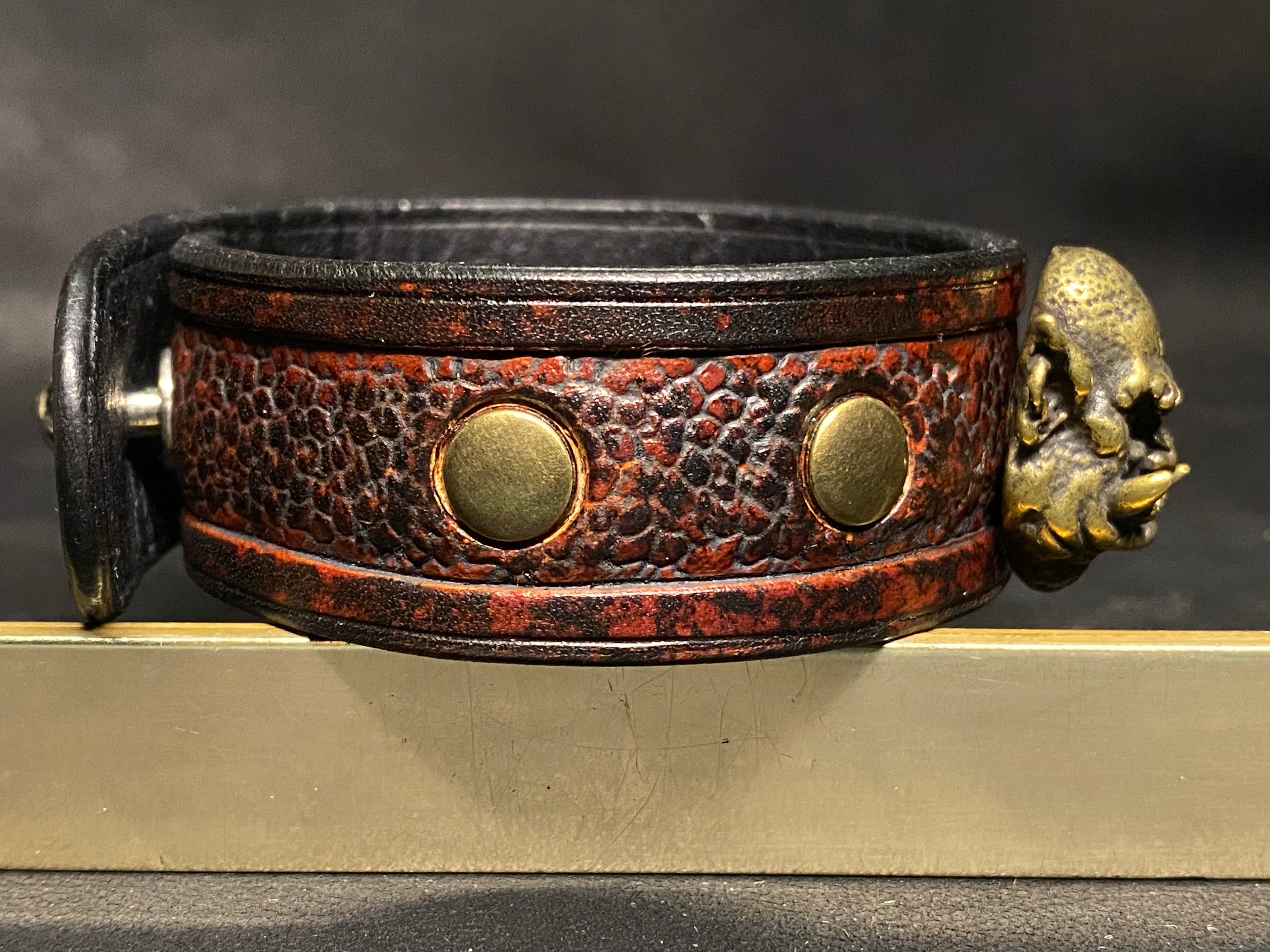 Bracelet en cuir Orc Noyer - Patine ombrée