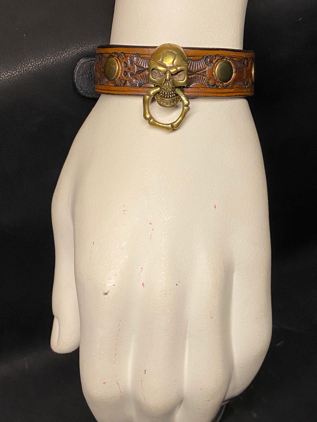 Bracelet en cuir Noyer – Relique Obscure